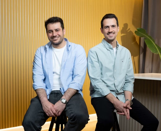 Cleedee: Δύο Κύπριοι επανασχεδιάζουν τις προσλήψεις ξεκινωντας απο τη φιλοξενια